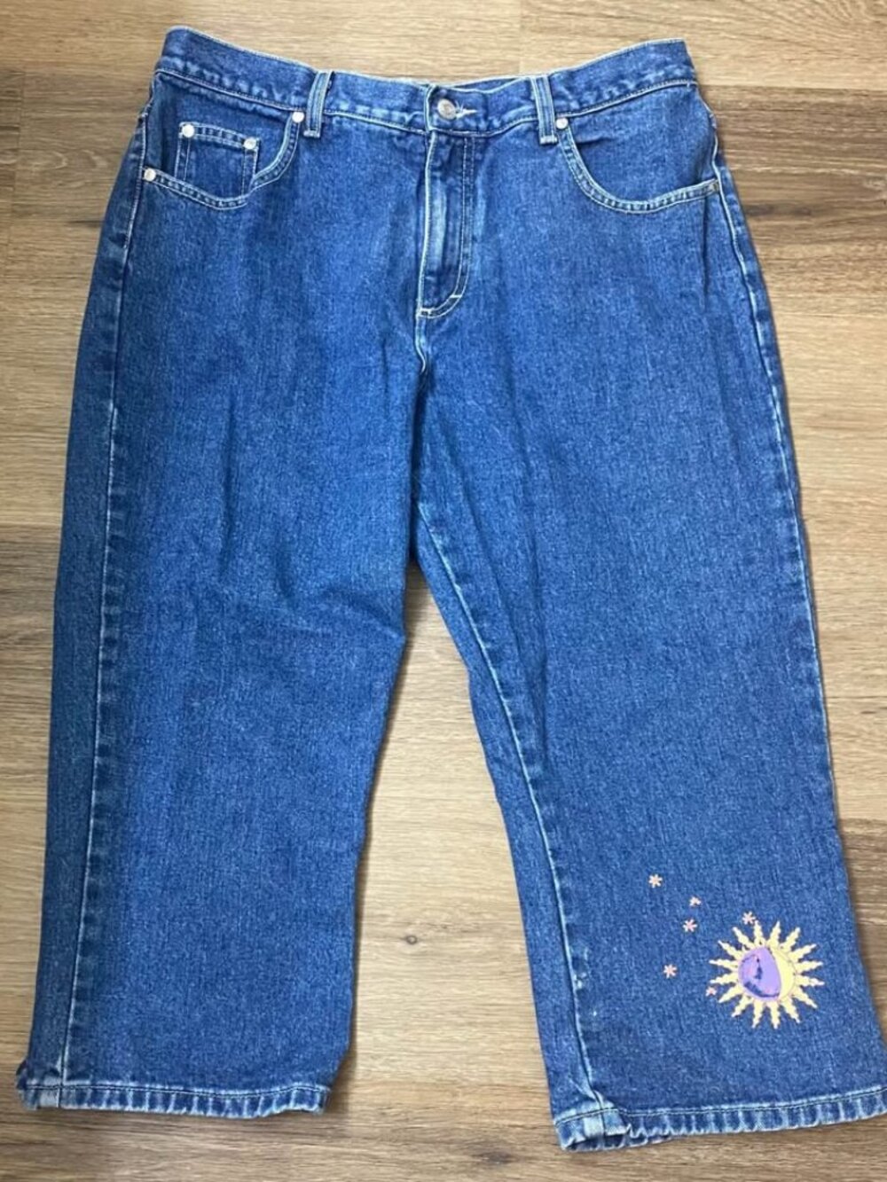 Vintage Y2K No Boundaries Celestial Sun Moon Denim Capris Juniors 13 Medium Wash